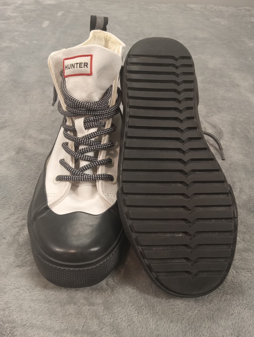 Hunter Women's High-Top Canvas Rain Boots - White/Black Size 7 - Picture 7 of 8
